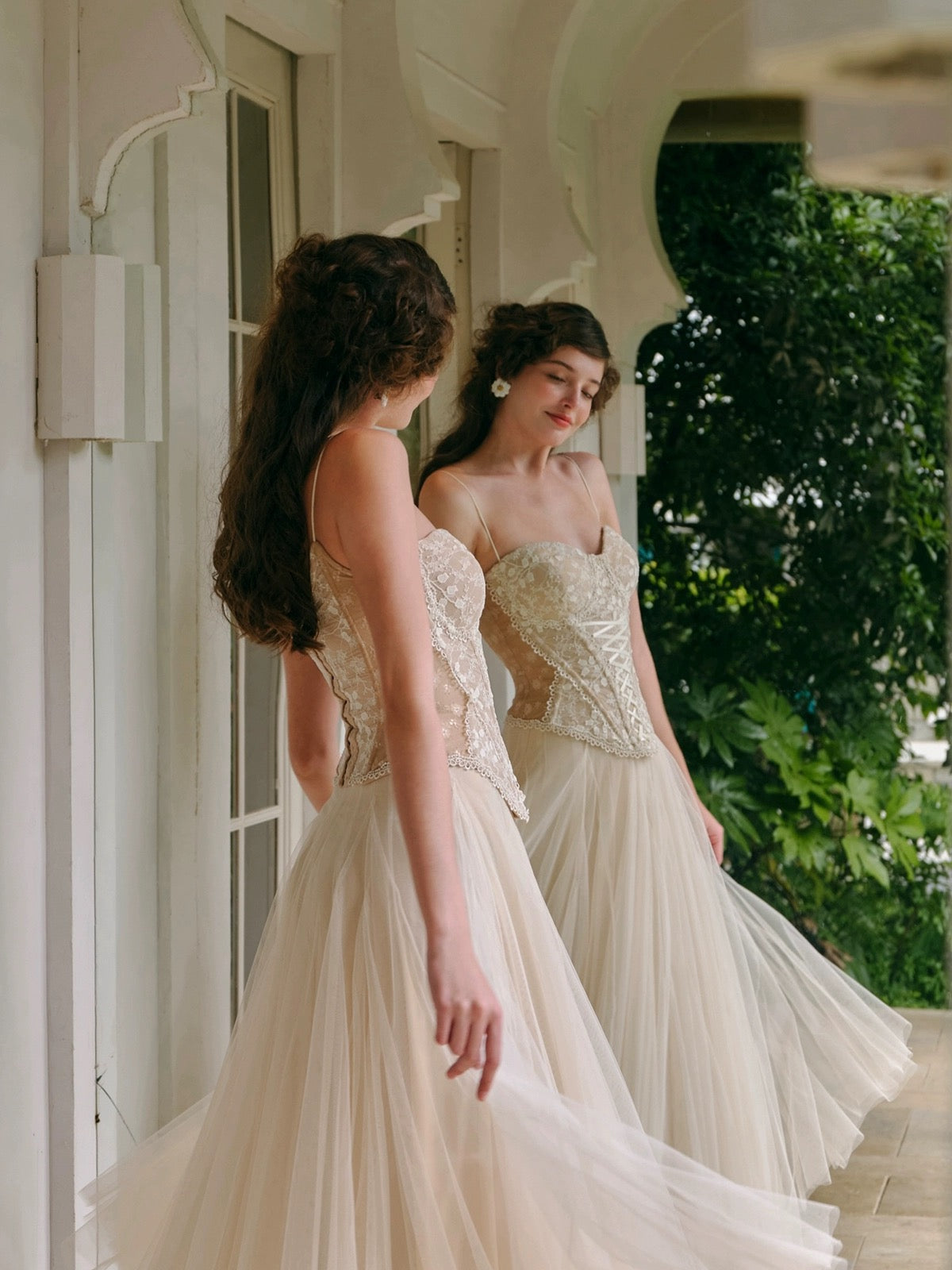 Meleeta Vintage Corset Gown | Romantic Tulle Wedding Dress Meleeta Vintage Corset Gown | Romantic Tulle Wedding Dress