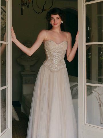 Meleeta Vintage Corset Gown Romantic Tulle Wedding Dress