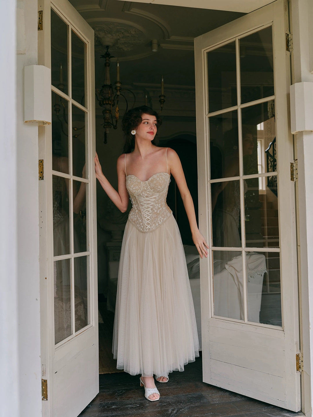 Meleeta Vintage Corset Gown Romantic Tulle Wedding Dress