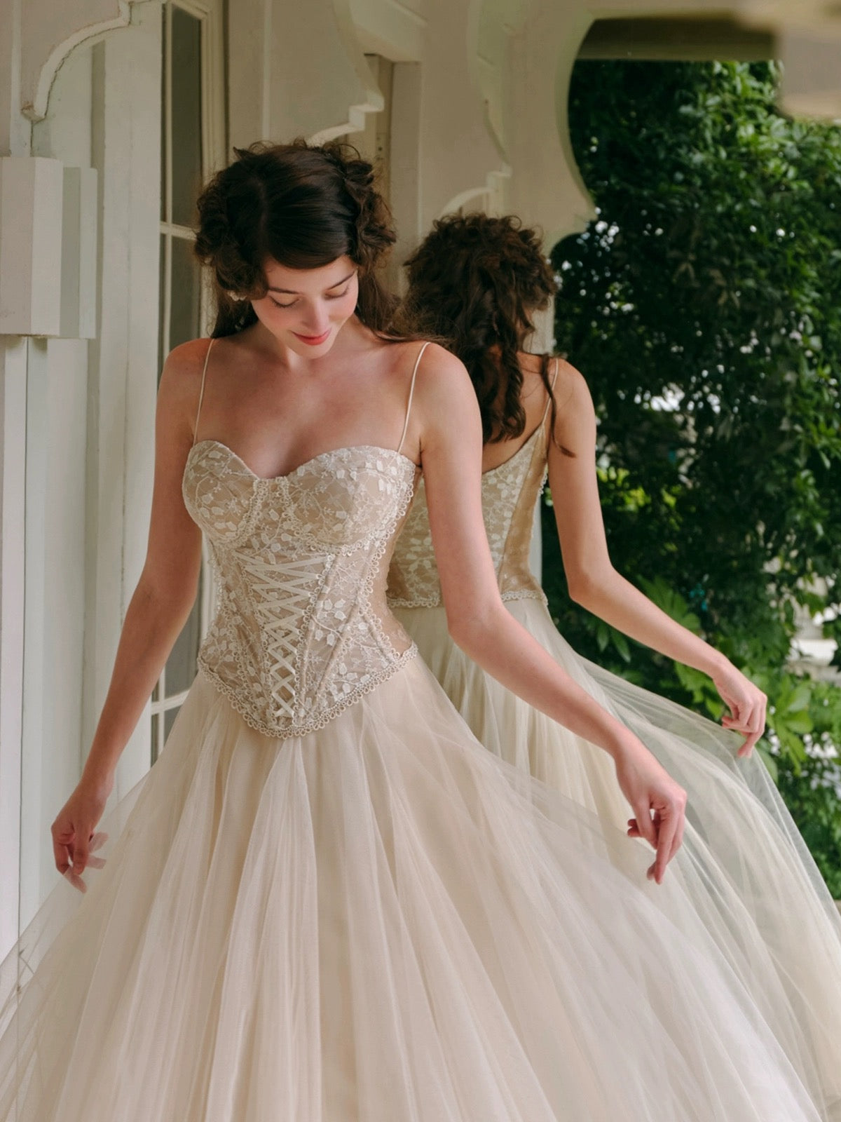 Meleeta Vintage Corset Gown | Romantic Tulle Wedding Dress Meleeta Vintage Corset Gown | Romantic Tulle Wedding Dress