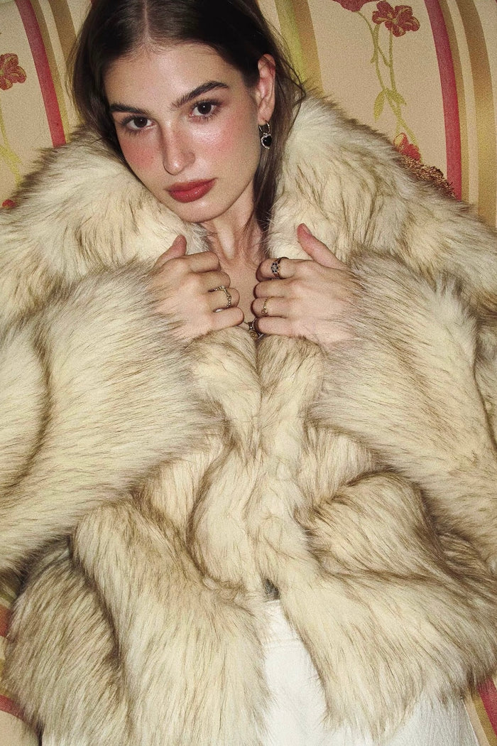 COAT SEASON