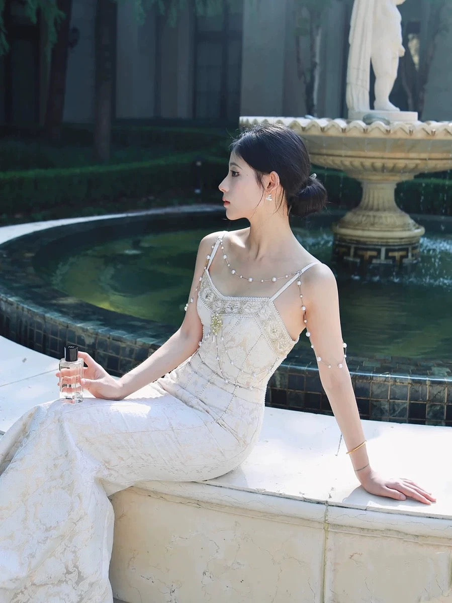 sybil baroque pearl mermaid dress Sybil baroque pearl mermaid dress MonBelAmour